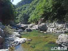 千瀑洞口(せんばくどうぐち)
