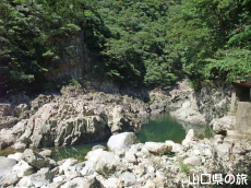 榧ヶ淵(かやがぶち)