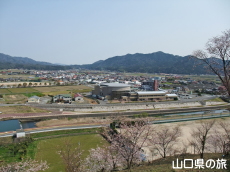 �����{�̋e��~�n