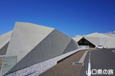 �G�R����������