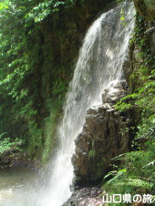 岩尾の滝